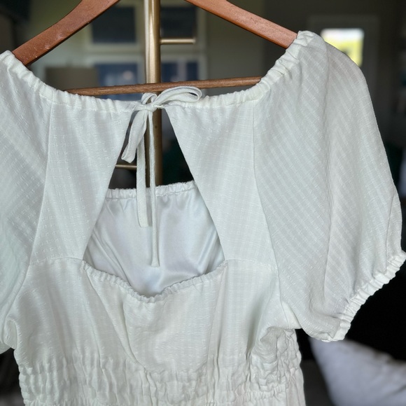 Maurices White Back Keyhole Puff Sleeve Mini Dress with Smocked Waist - Large - Picture 3 of 9